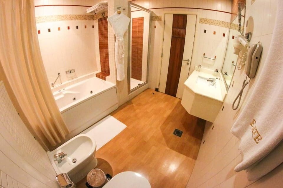 Bathrobes, slippers, bidet