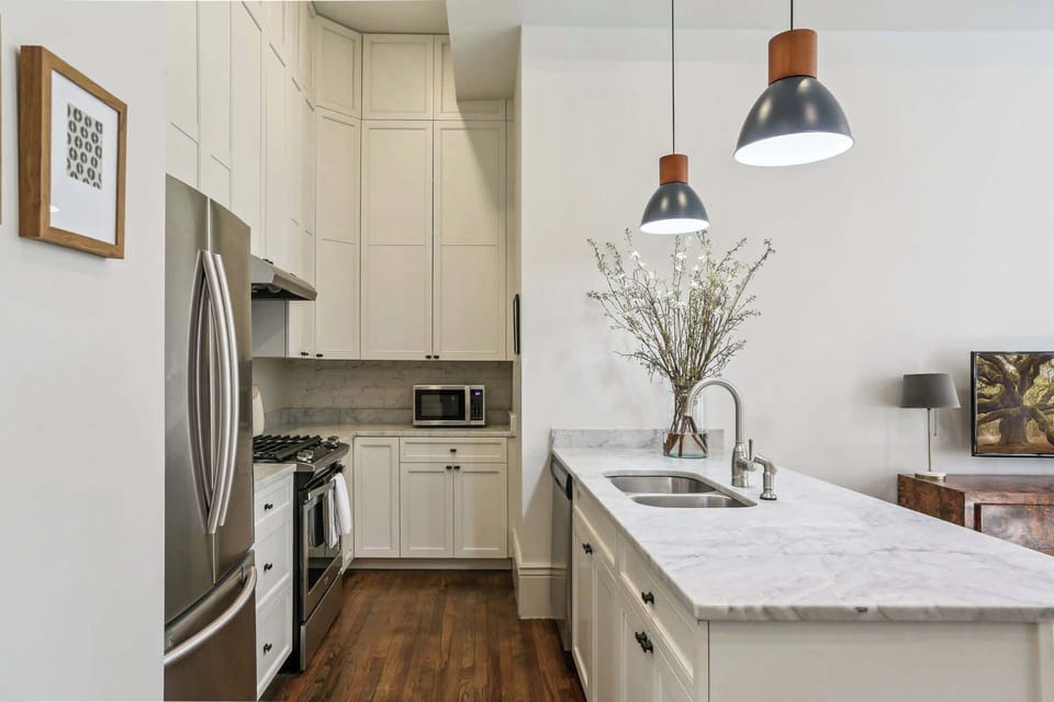 Kitchen | Fully Equipped | Essential Cookware | Open Concept