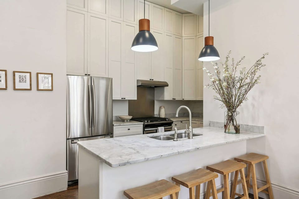 Kitchen | Fully Equipped | Essential Cookware | Open Concept