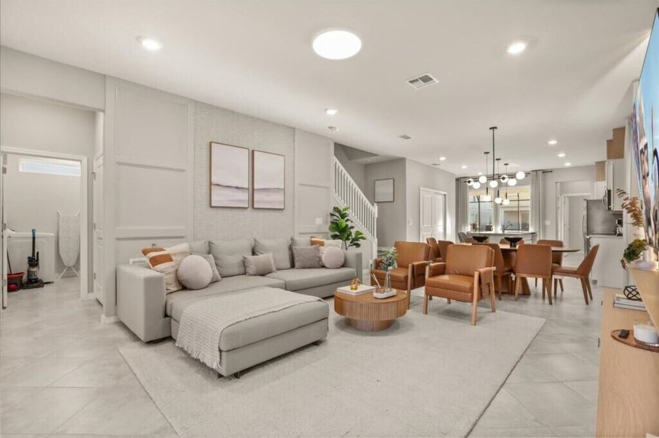 1075OceanParkAvenue(3)