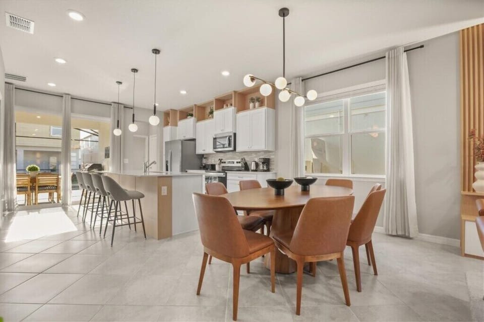 1075OceanParkAvenue(7)