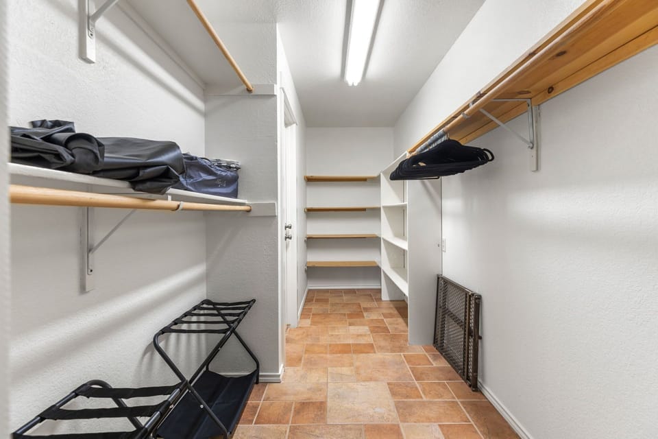 Your clothes called, they want to vacation here too! Say goodbye to living out of a suitcase because our walk-in closet is ready to host your entire wardrobe. 