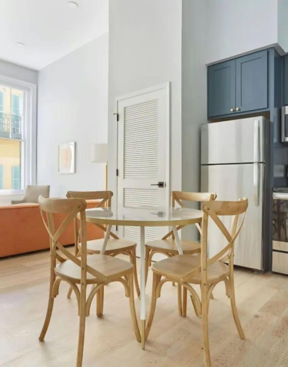 Studio (4 Bedrooms) | Interior