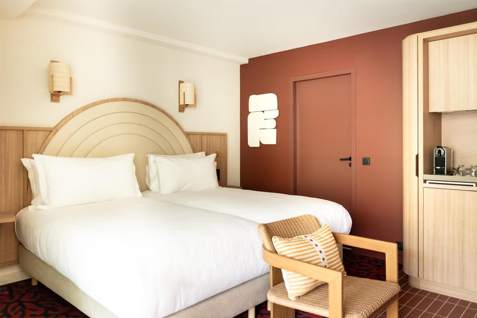 Premium bedding, pillowtop beds, minibar, in-room safe