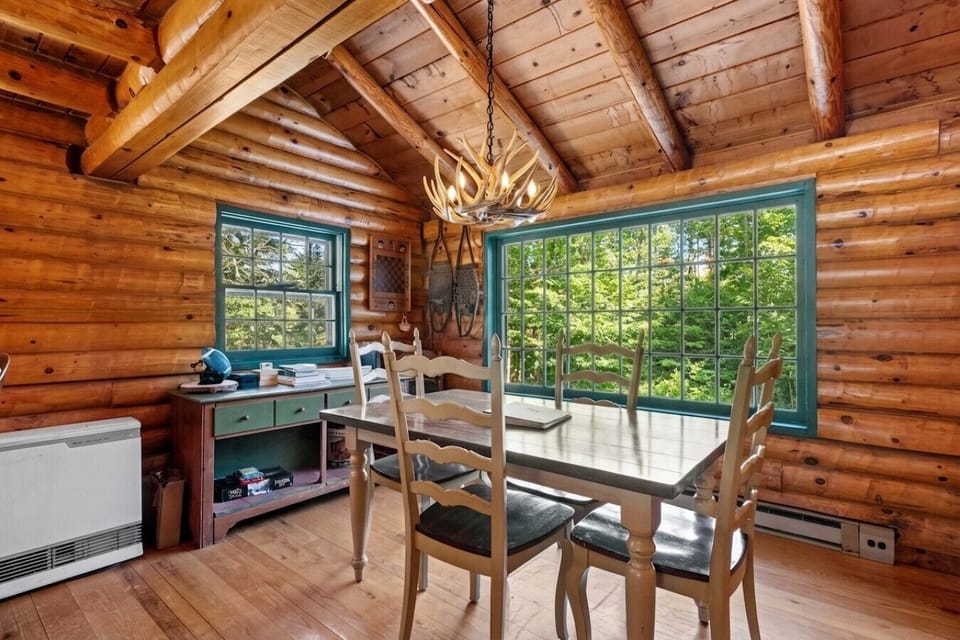 Gather around the table with family and friends while enjoying the view