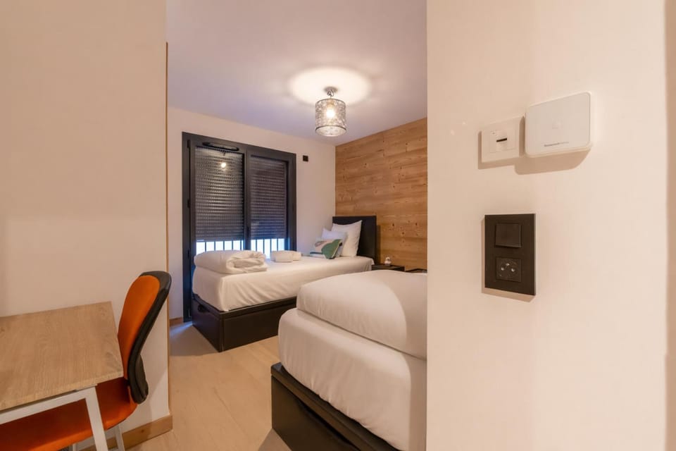 Second bedroom