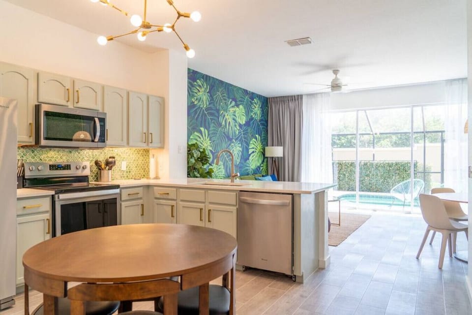 Open plan kitchen with additional seating for 4.