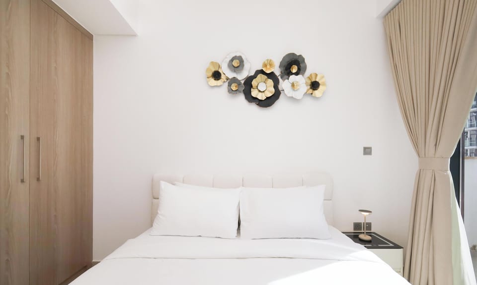 Comfort Studio, City View | Blackout drapes, iron/ironing board, free WiFi