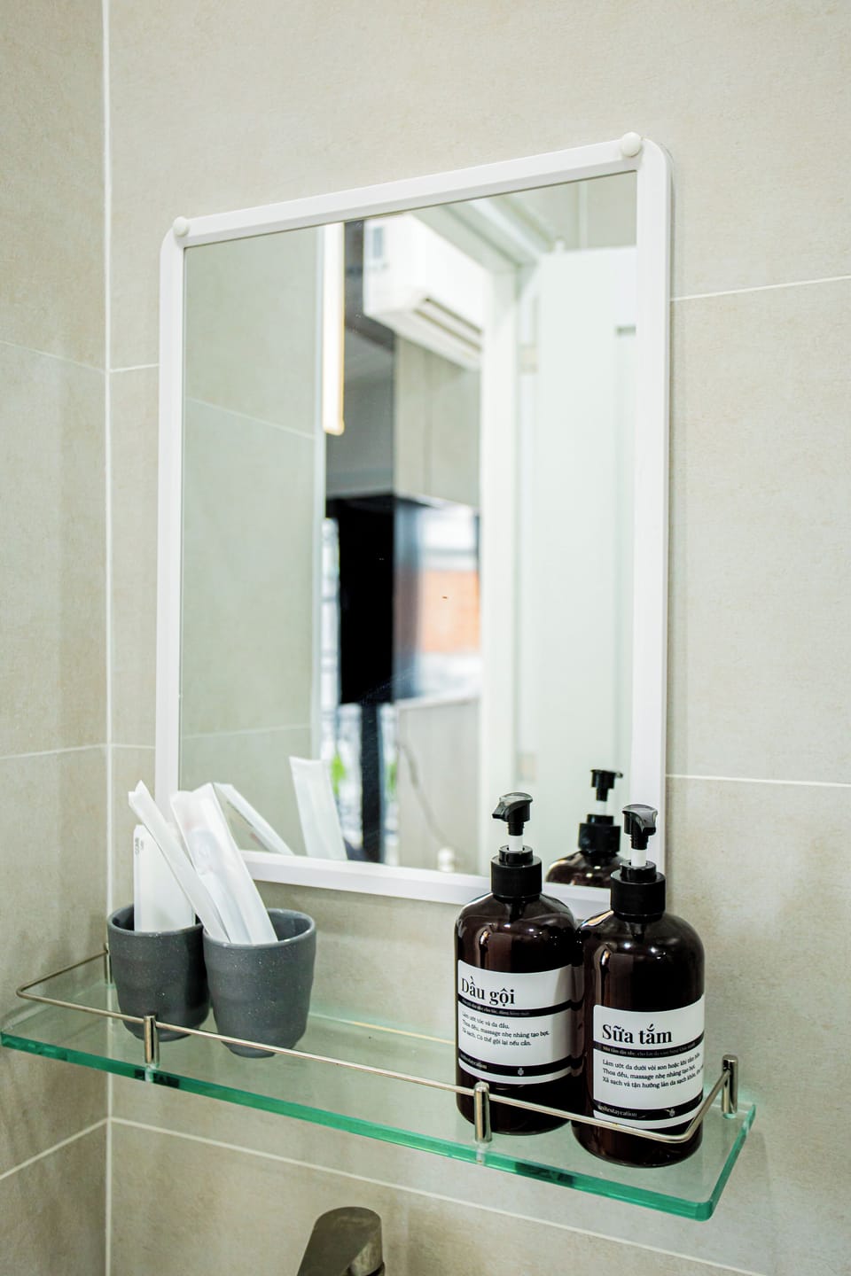 Standard Studio | Bathroom