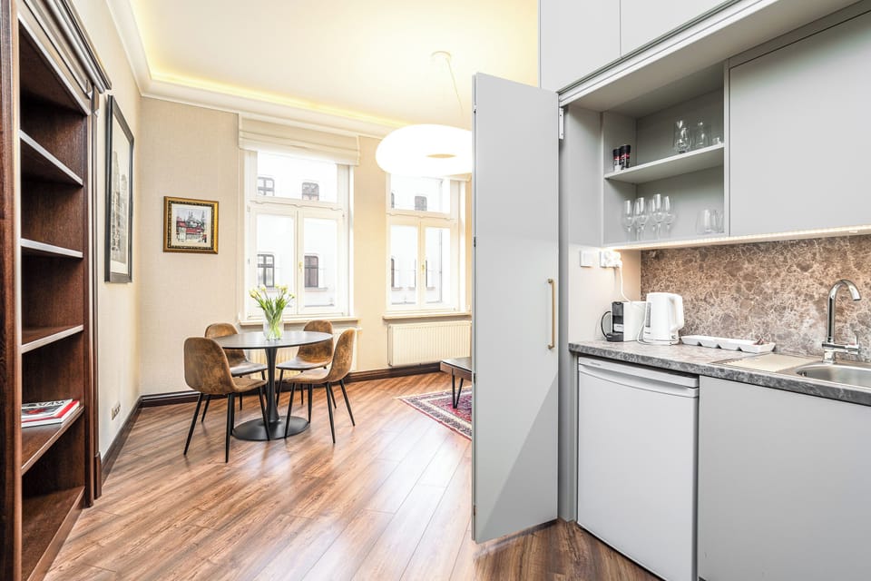 Private kitchenette