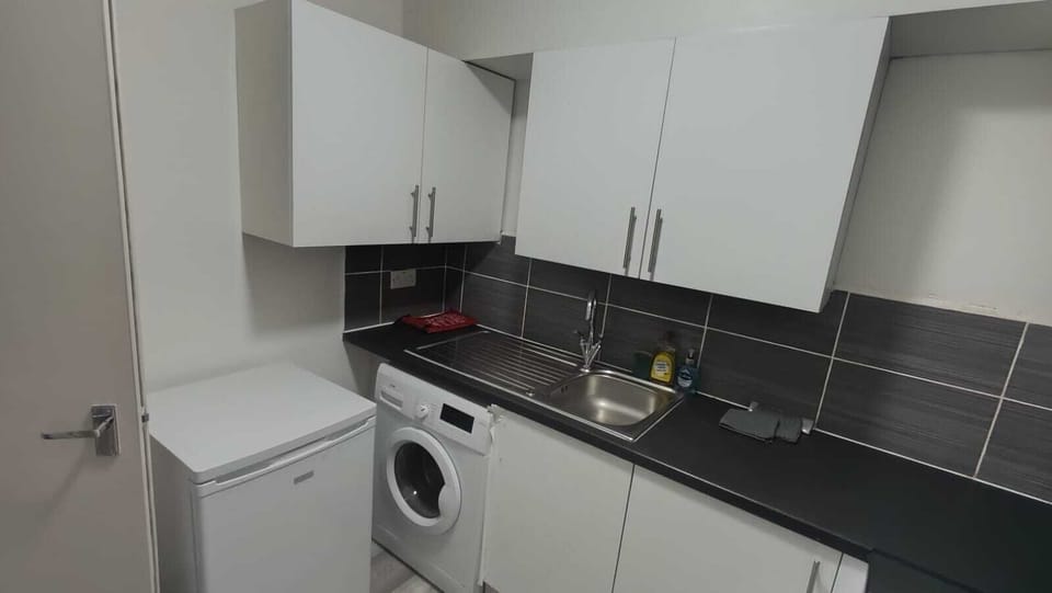 Luxury Apartment, Private Bathroom | Private kitchen