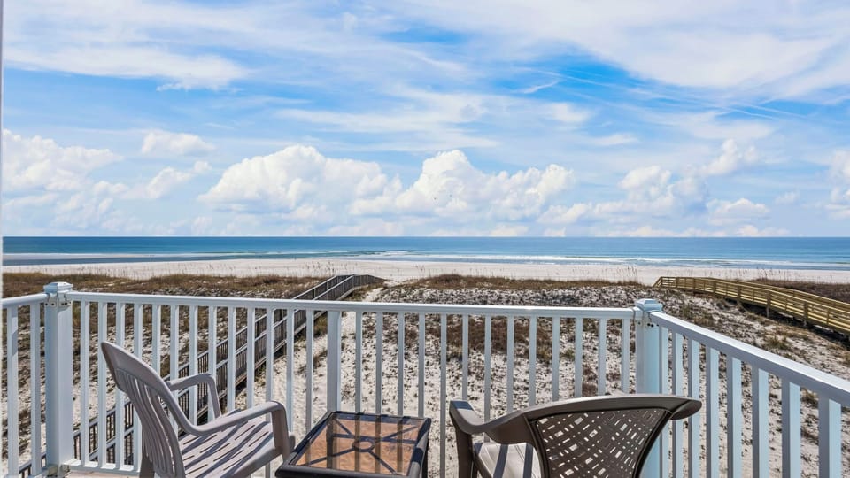 Miami Vice - - Enjoy stunning Gulf views from your own private balcony.