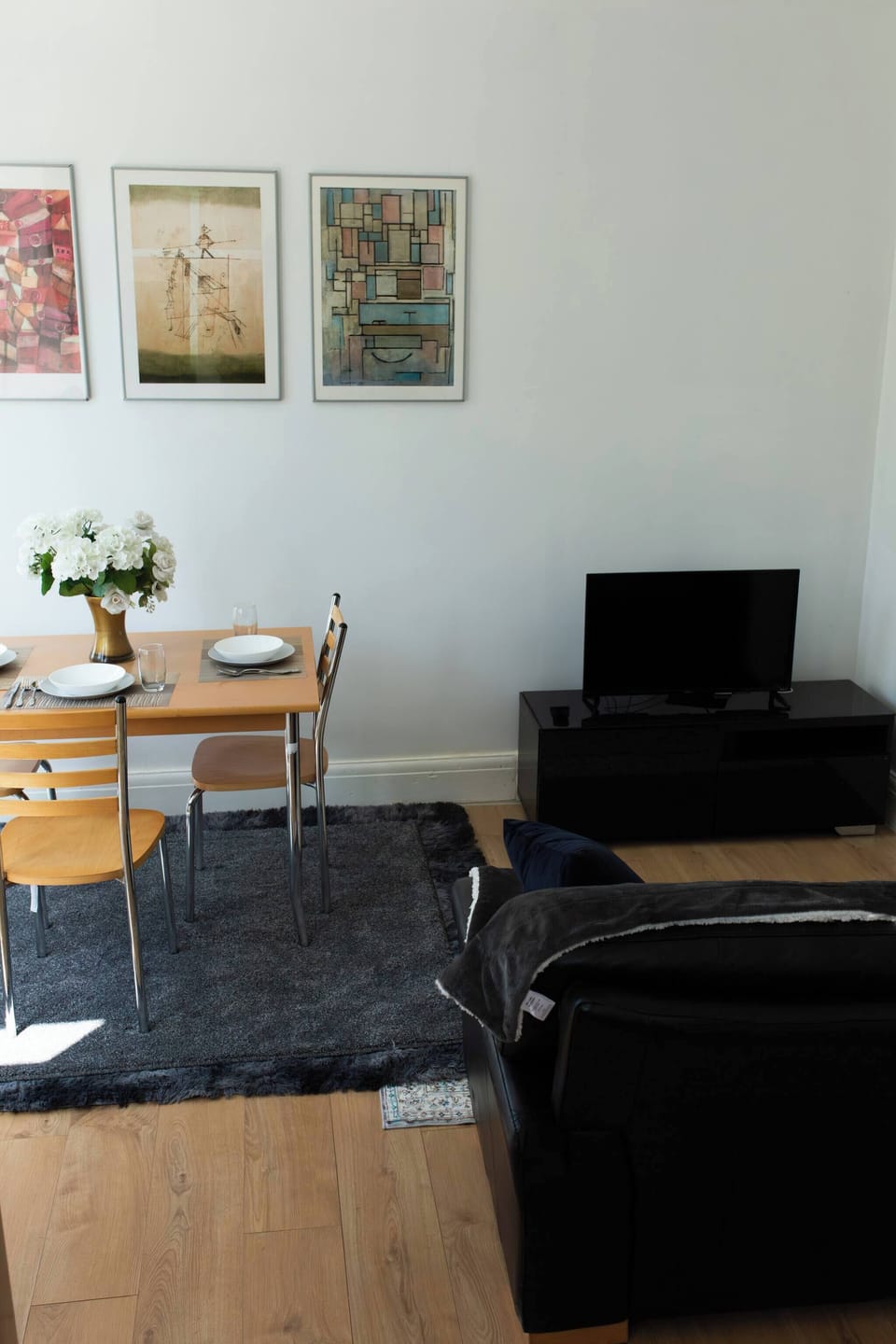 House, 3 Bedrooms | Living room