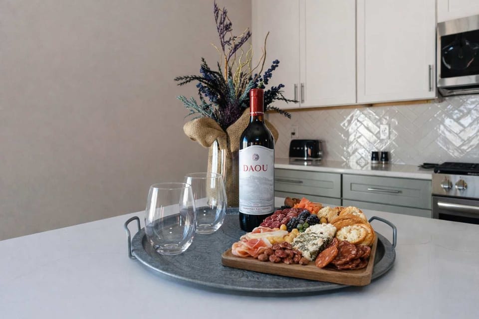 Fully equipped gourmet kitchen with modern finishes and everything needed to prepare meals during your Wildwood beach vacation.