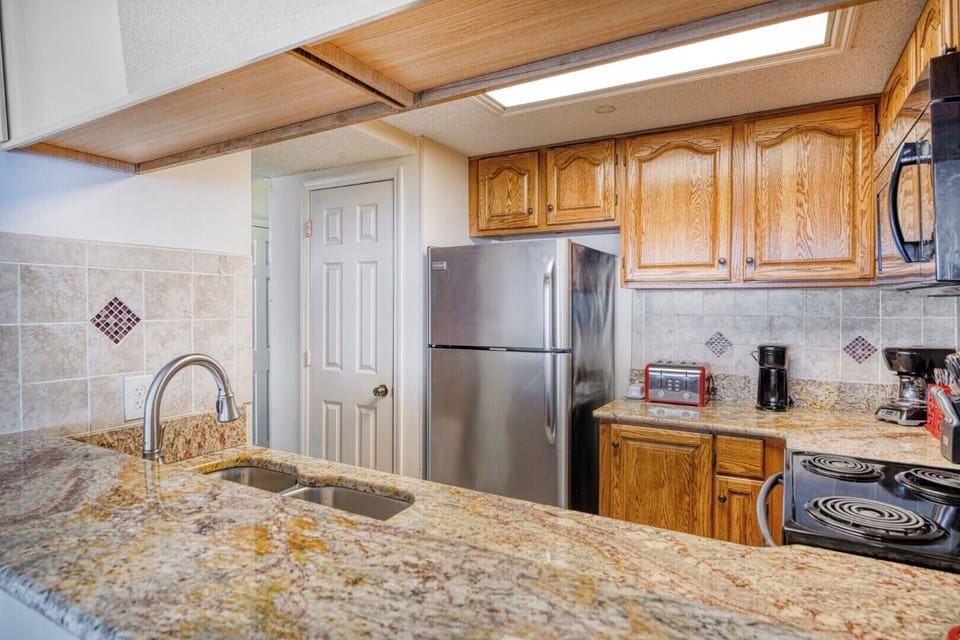 One Ocean Place 803