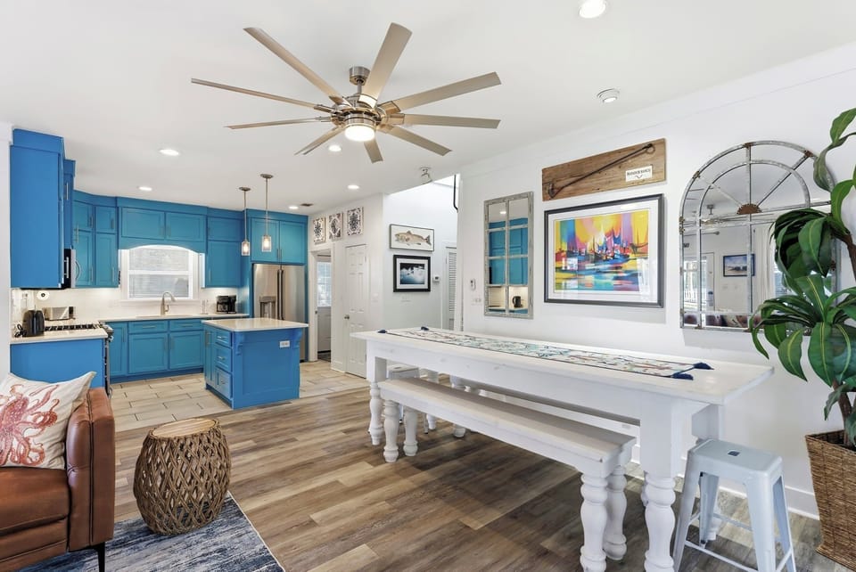 Views of the kitchen and dining area 
*Dining table - Seats 10 