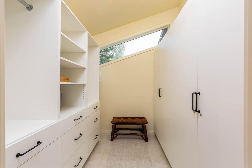 Primary Bedroom - Main Level