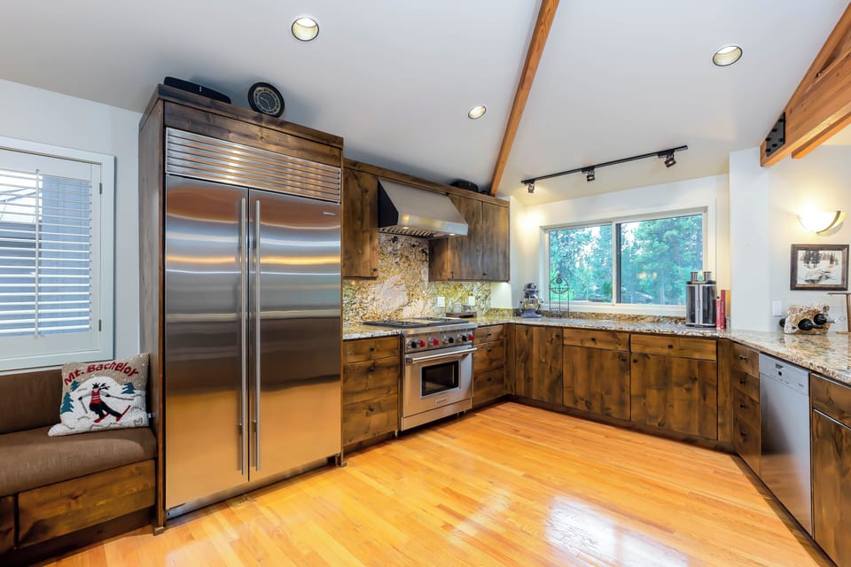 Kitchen - Main Level