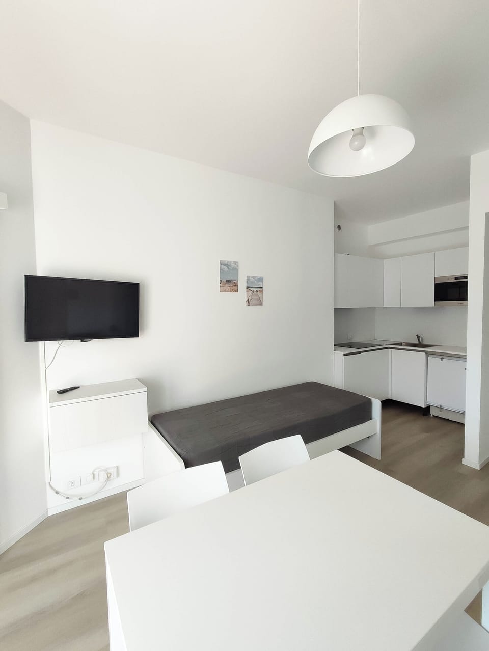 Apartment, 1 Bedroom, Balcony, City View | Room amenity
