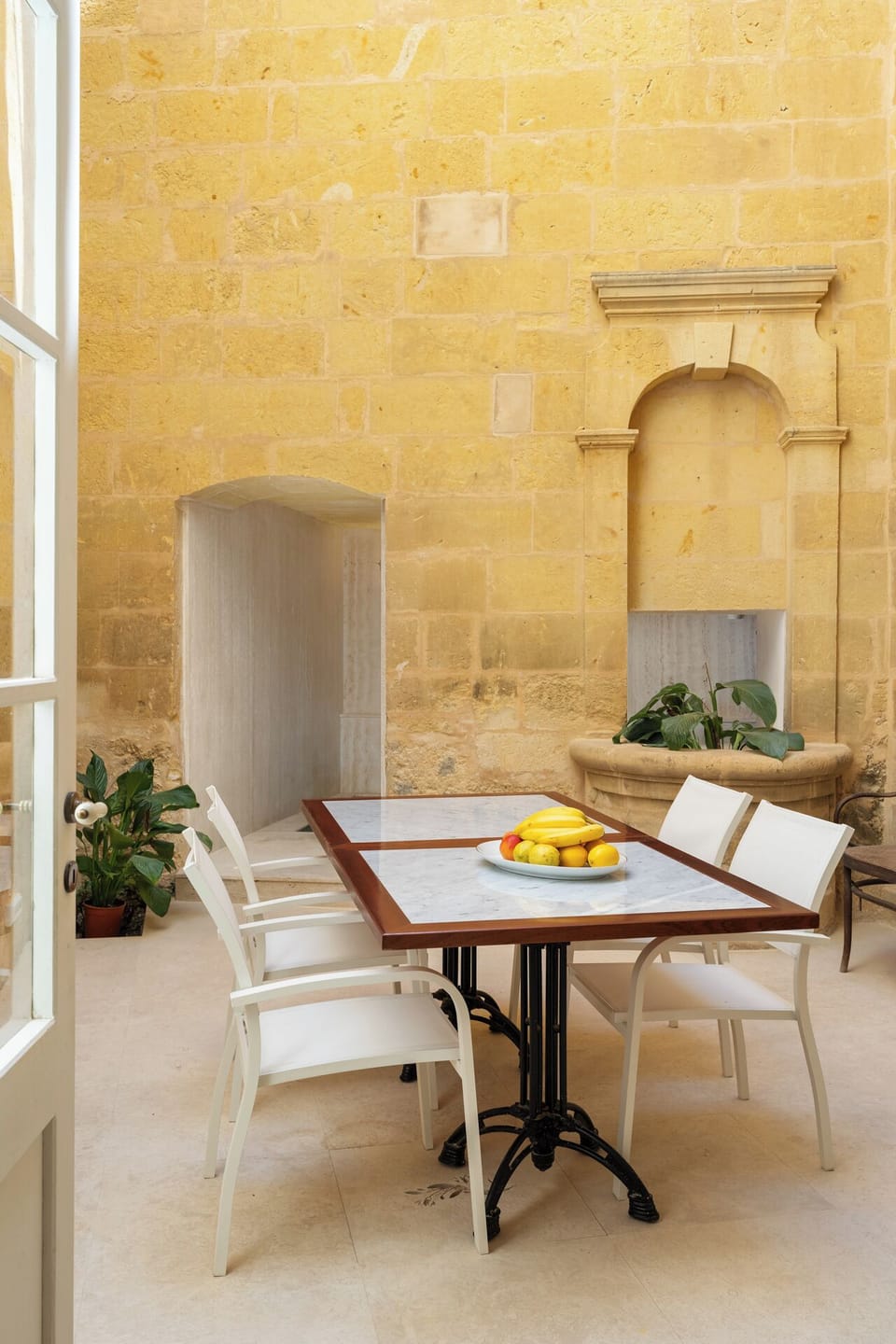 Courtyard ground floor.