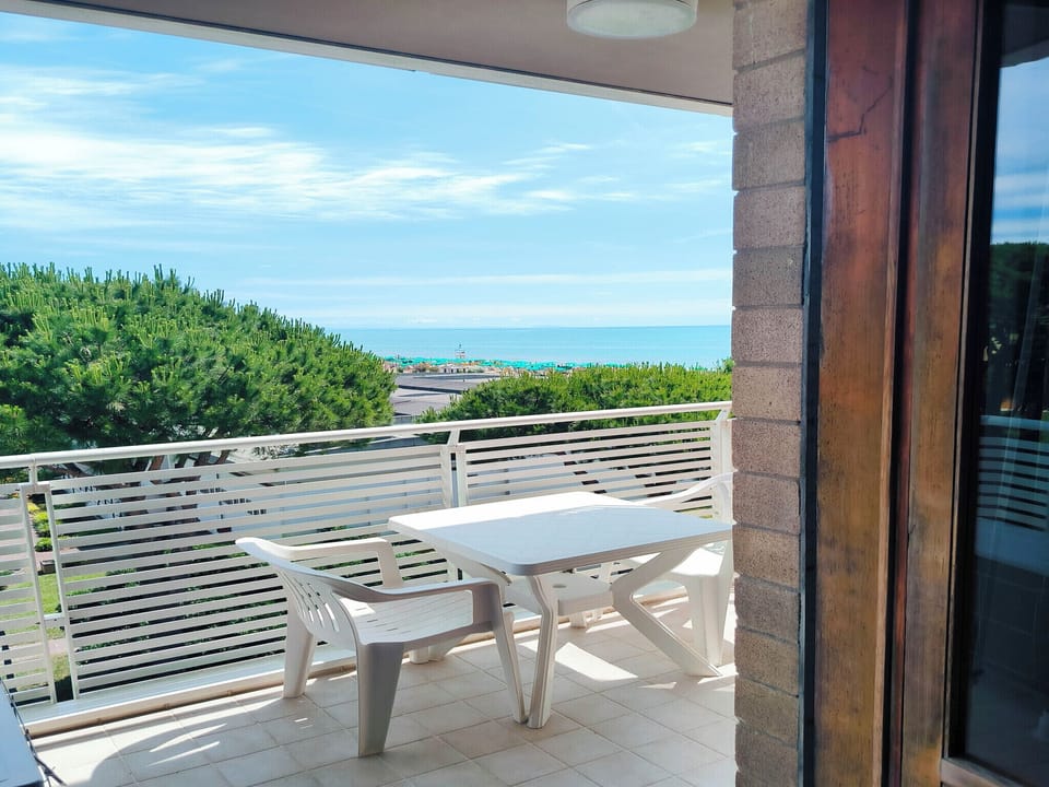Studio, Balcony, City View | Balcony