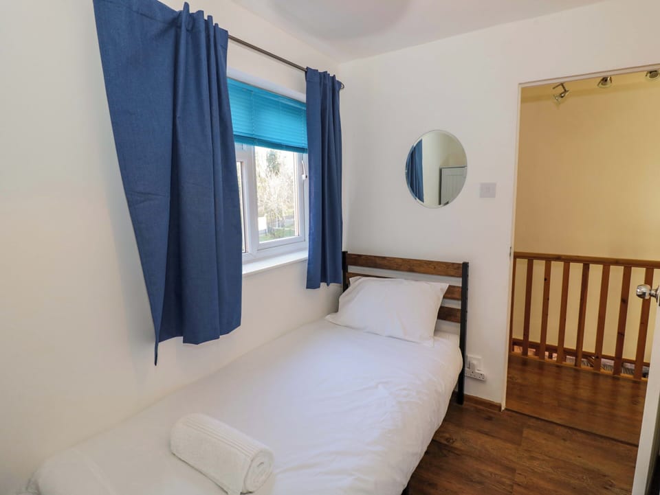 4 bedrooms, individually decorated, individually furnished, free WiFi