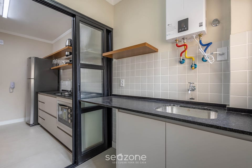Basic Apartment | Private kitchen