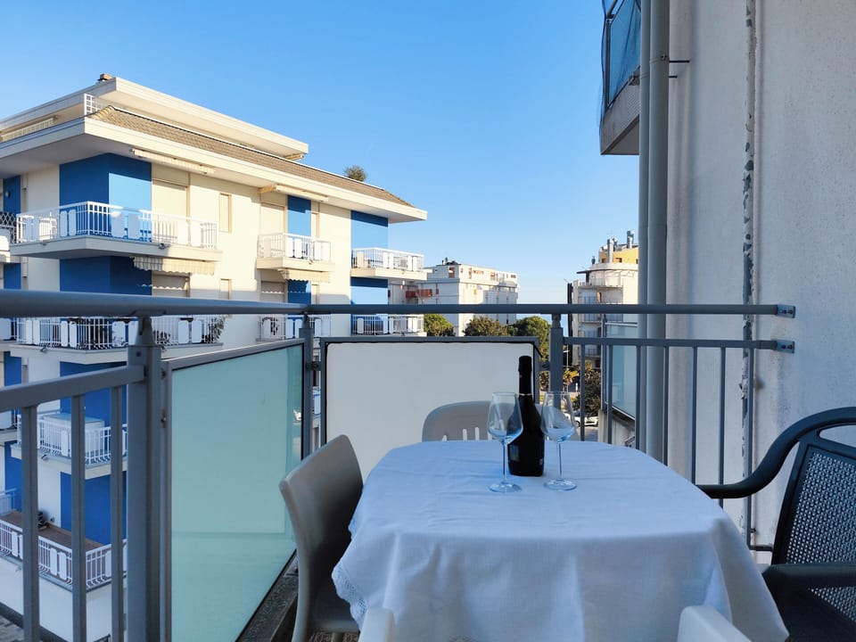 Apartment, 1 Bedroom, Balcony, City View | Balcony