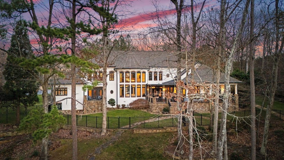 House (Multiple Bedrooms) | Interior