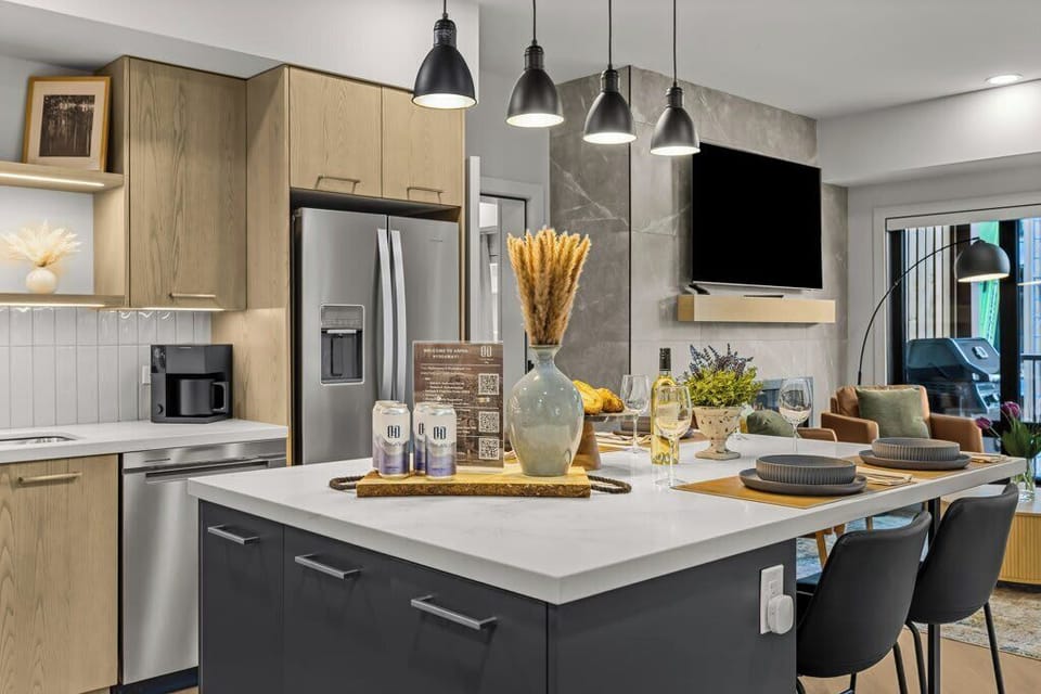 Immaculate design & decor