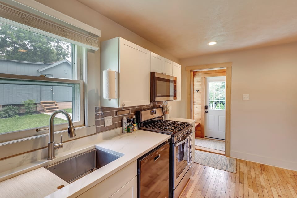 Kitchen | 1st Floor