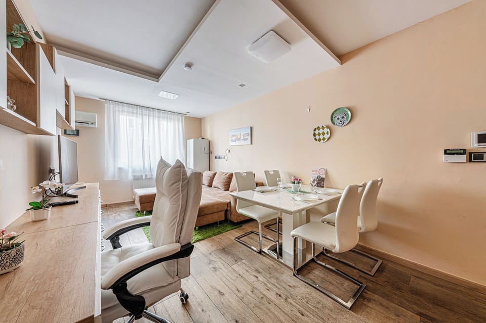 Apartment, 2 Bedrooms | Living area | Flat-screen TV