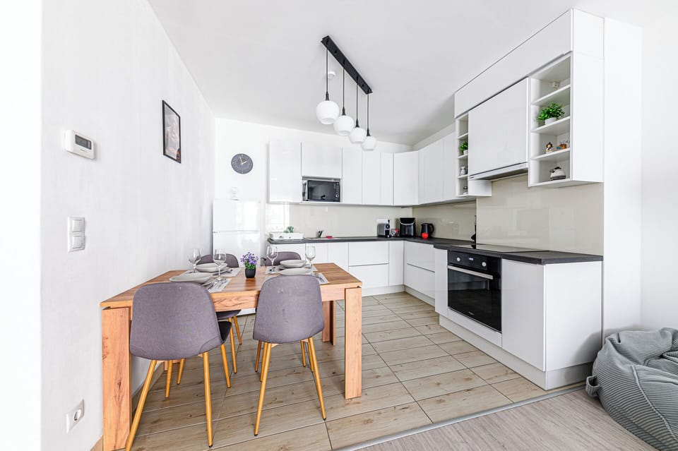 Apartment, 1 Bedroom | Private kitchen