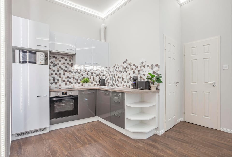 Apartment, 2 Bedrooms | Private kitchen