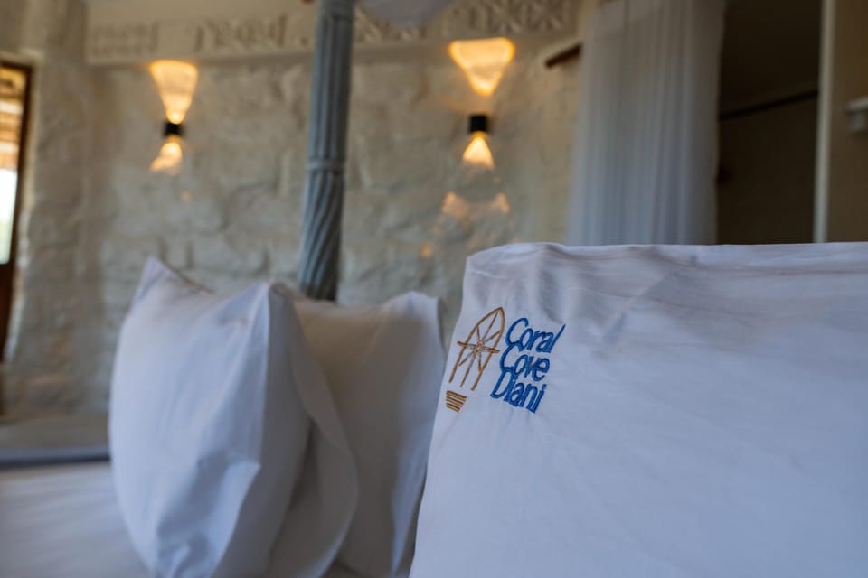 Romantic Tree House, Beach View | In-room safe, free WiFi