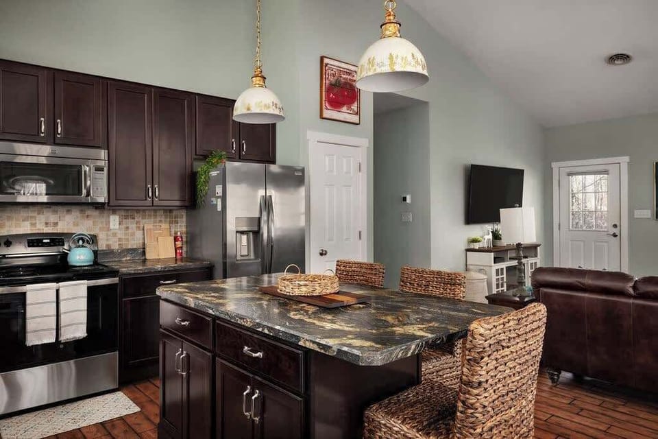 Enjoy your morning coffee or breakfast at the kitchen island.