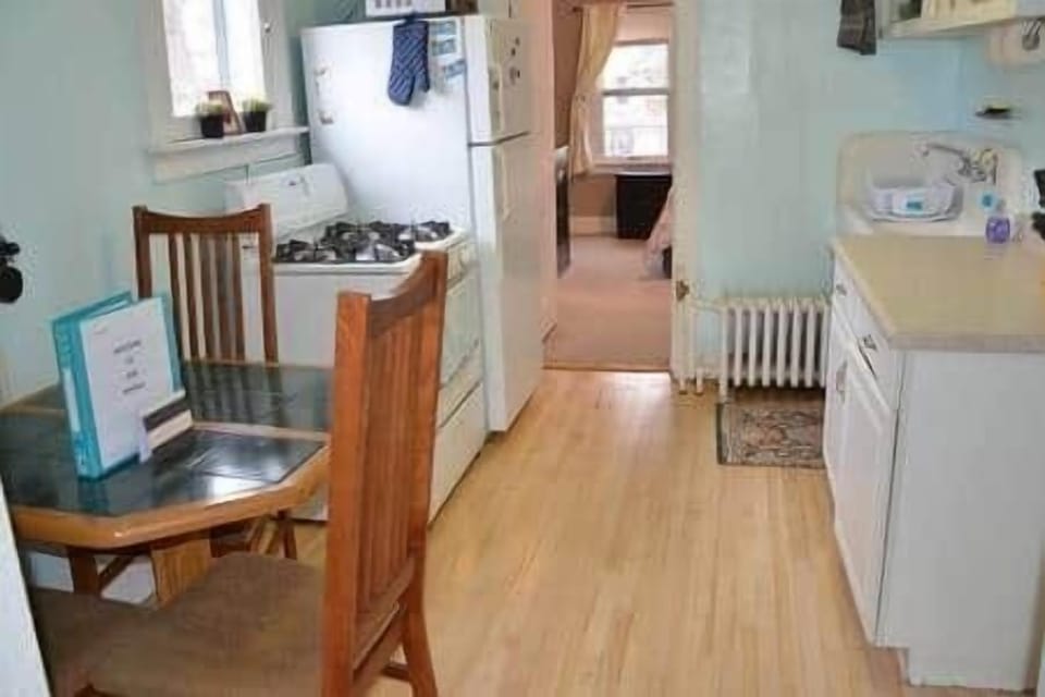 Kitchen with Table