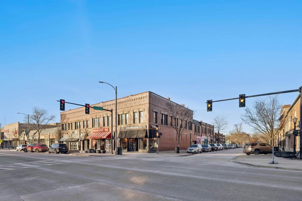 La Grange Road and Harris Ave 