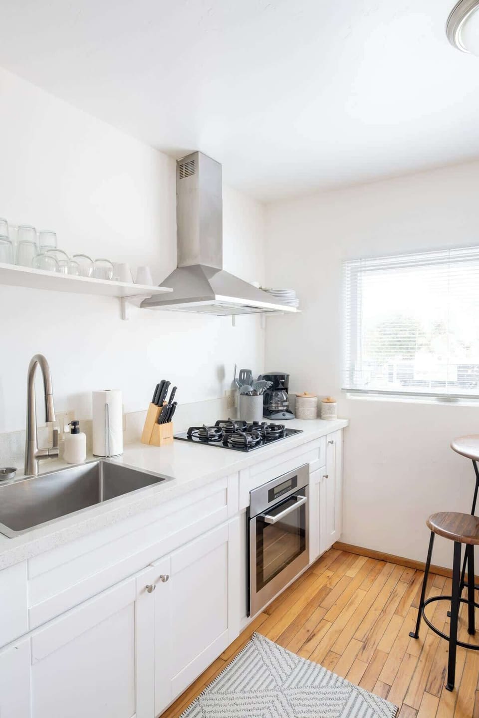 Cook up a delicious breakfast, lunch or dinner with everything you could need