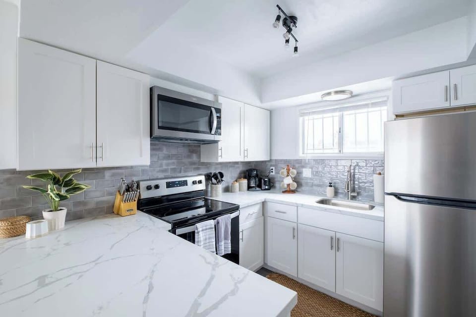 Fill up the fridge with a handy market only steps from your door 