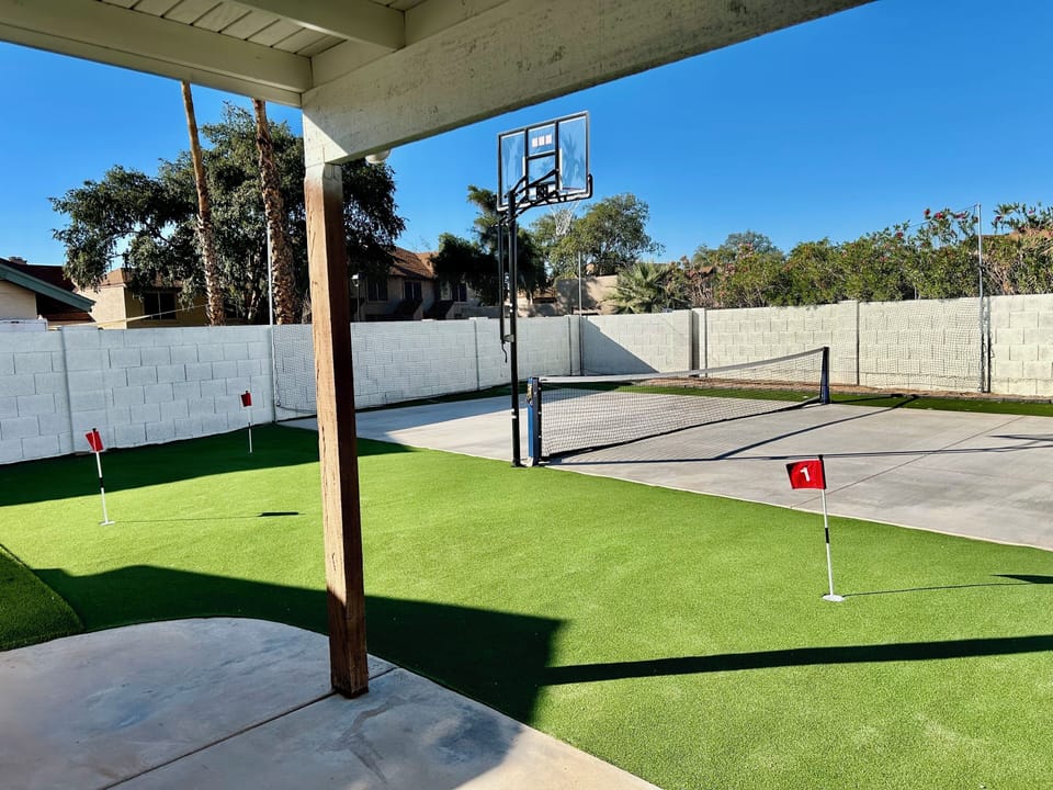 Sport court