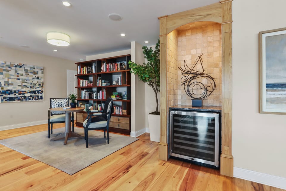 Reading nook on second level