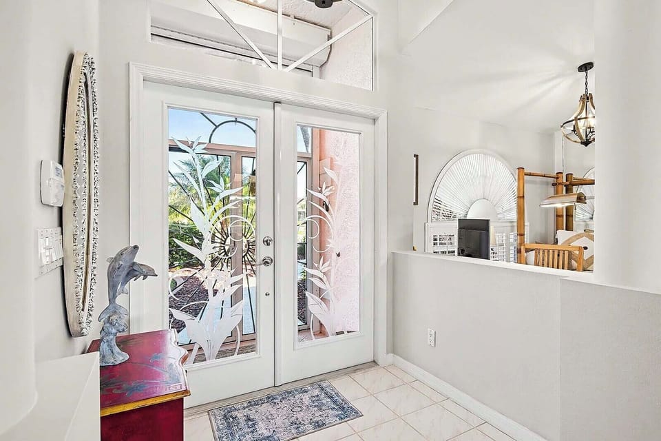 Entrance Foyer with Double Glass Doors
