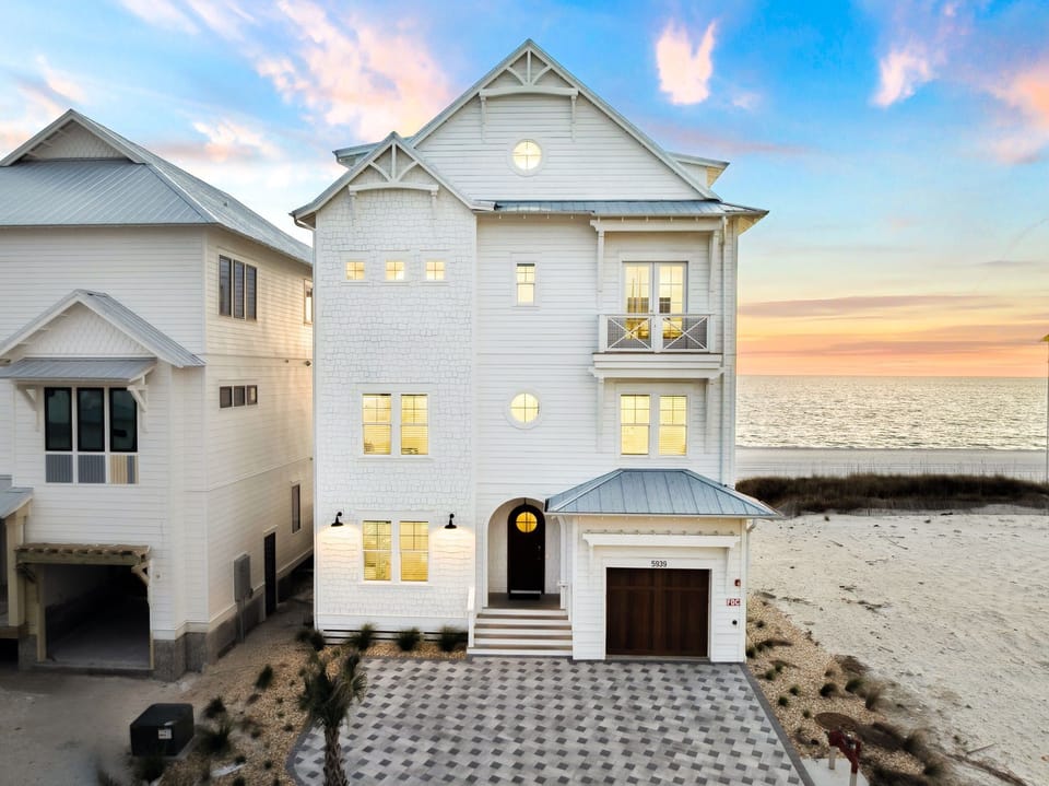 Welcome to Gulf Dreams