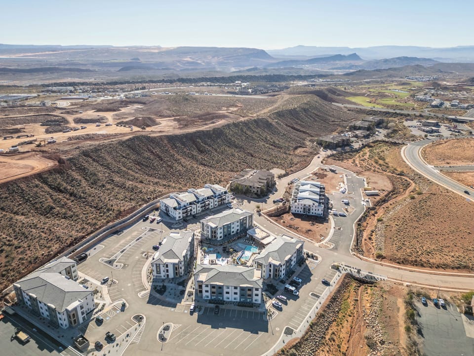 Birds Eye view of the surrounding area. Gorgeous scenic views everywhere. 
