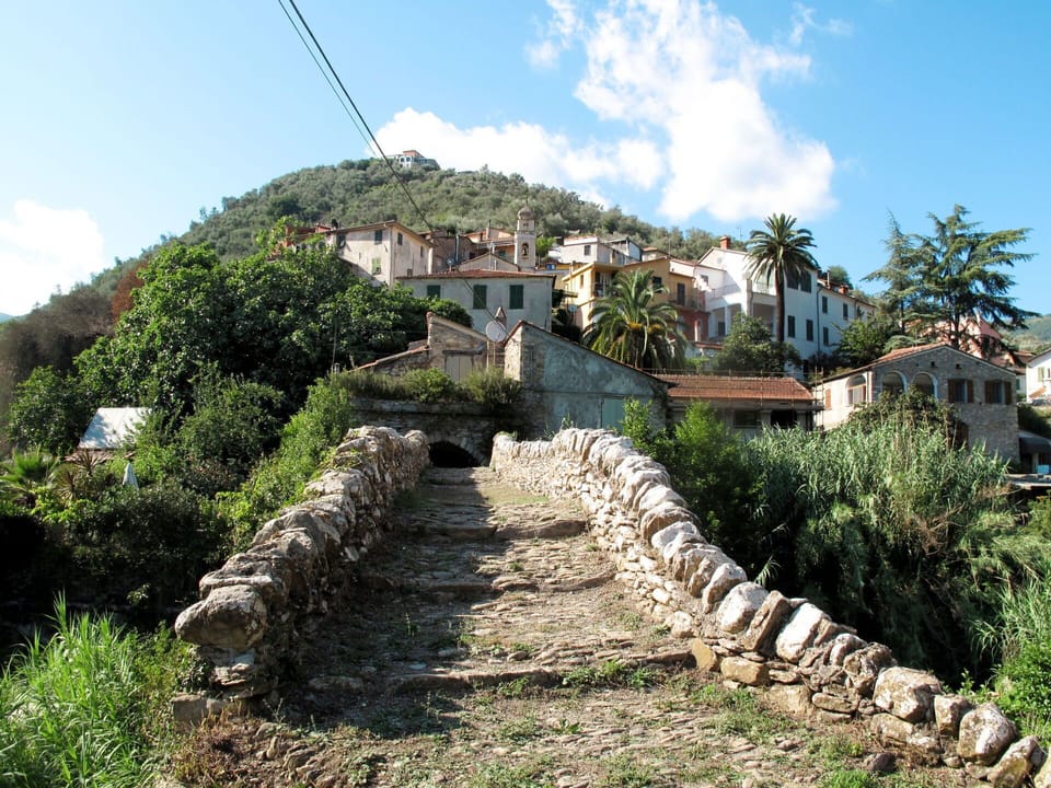 Wall, Stone Wall, Village, Cobblestone, Walkway, Trail, Path, Mountain Village