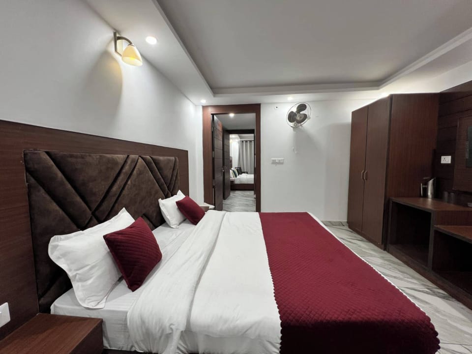 Basic Room, Mountain View | Free WiFi