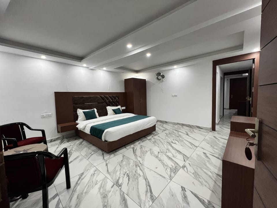 Signature Room | Free WiFi