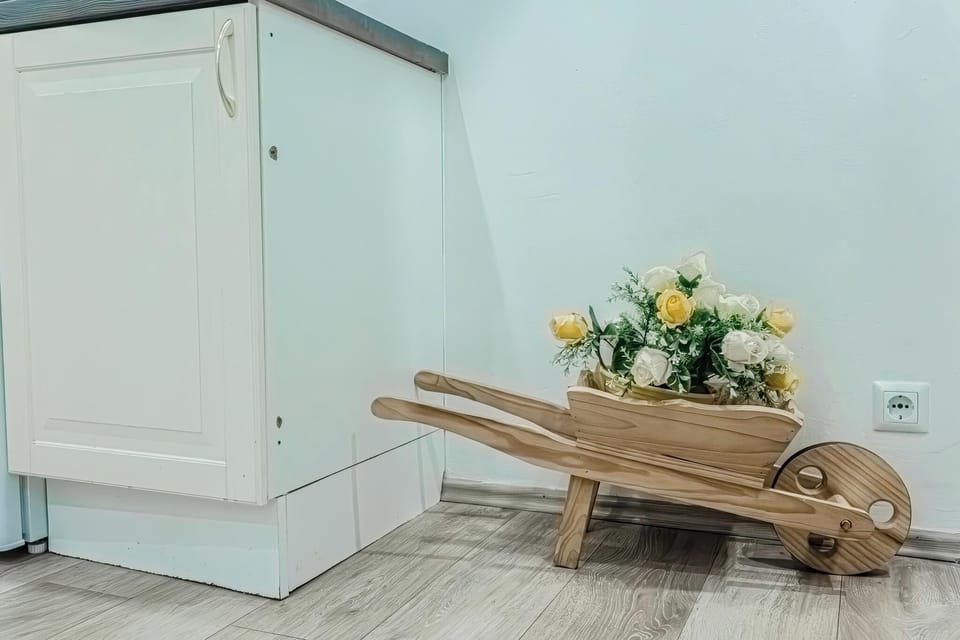 Basic Apartment | Iron/ironing board, free WiFi