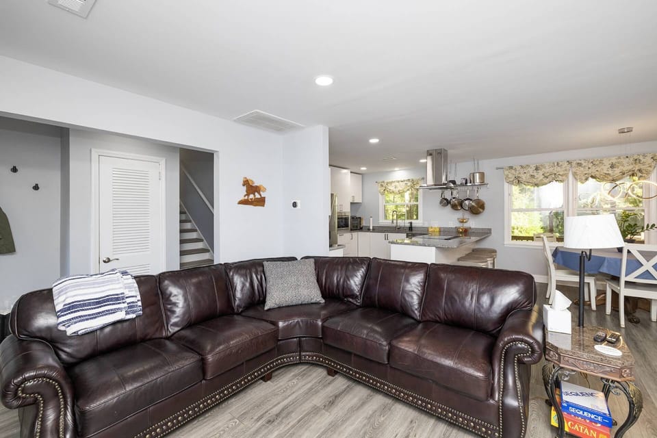 Living Room Area includes Games!